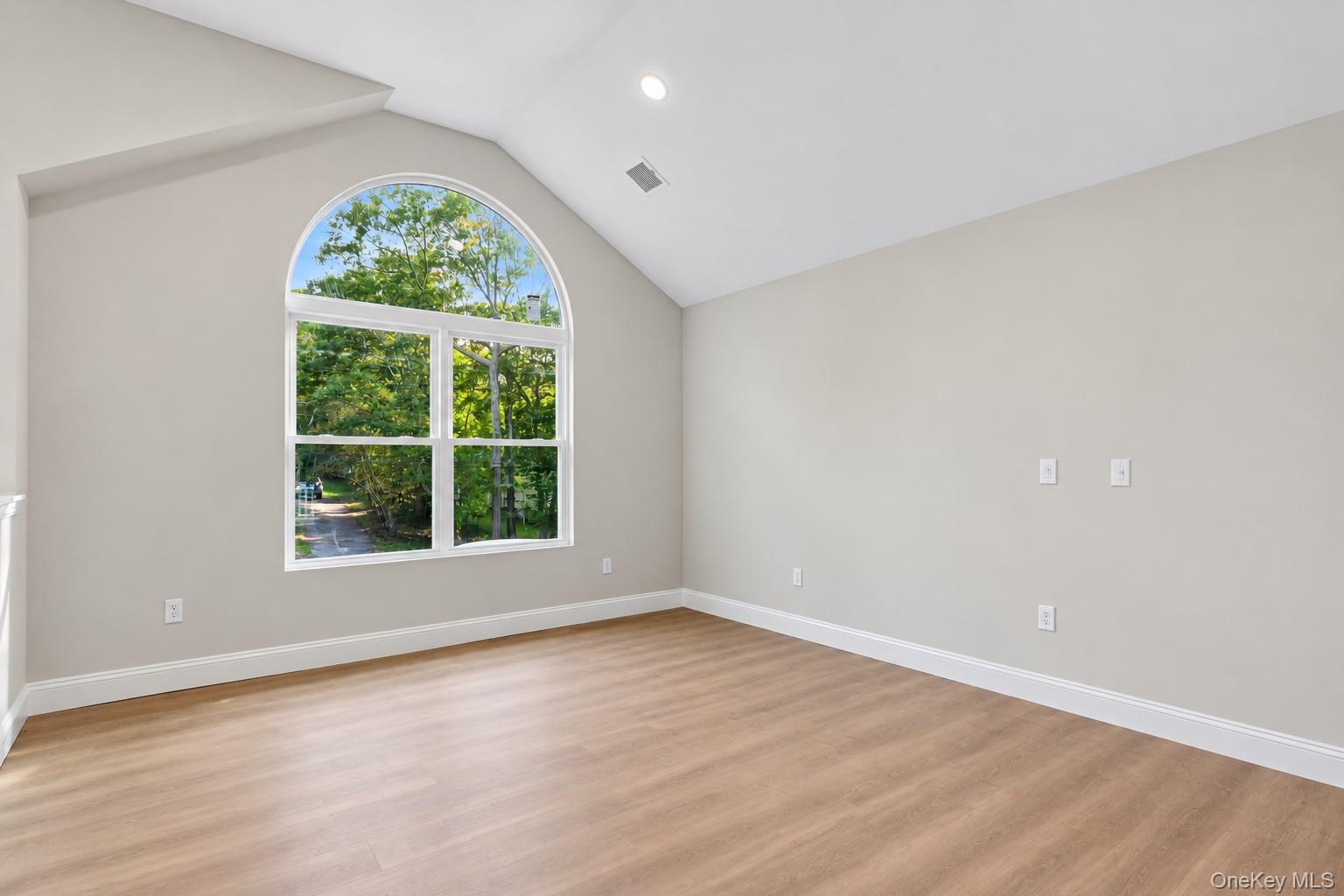 129 Cedar Lane – For Sale photo 7