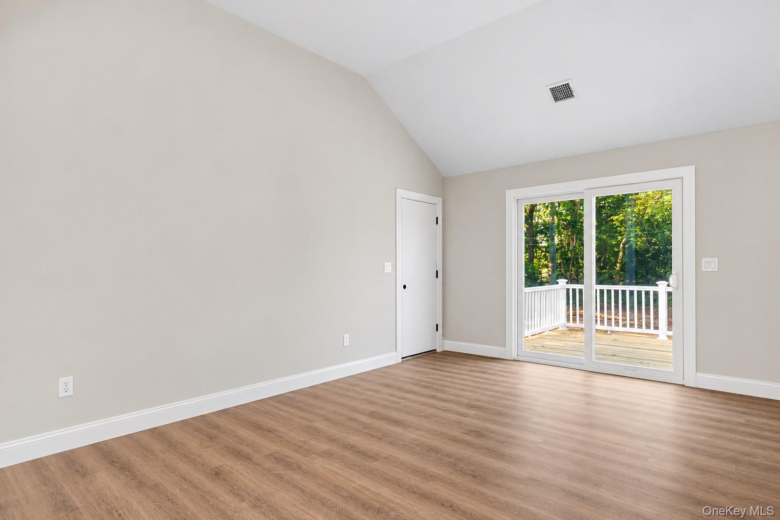 129 Cedar Lane – For Sale photo 6