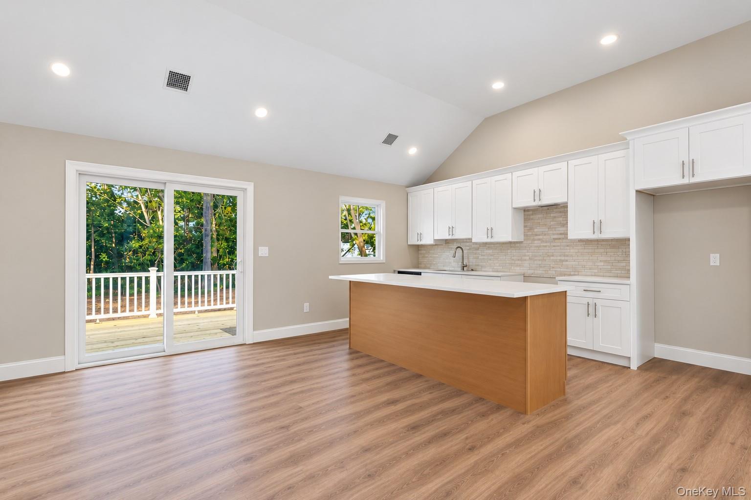 129 Cedar Lane – For Sale photo 2