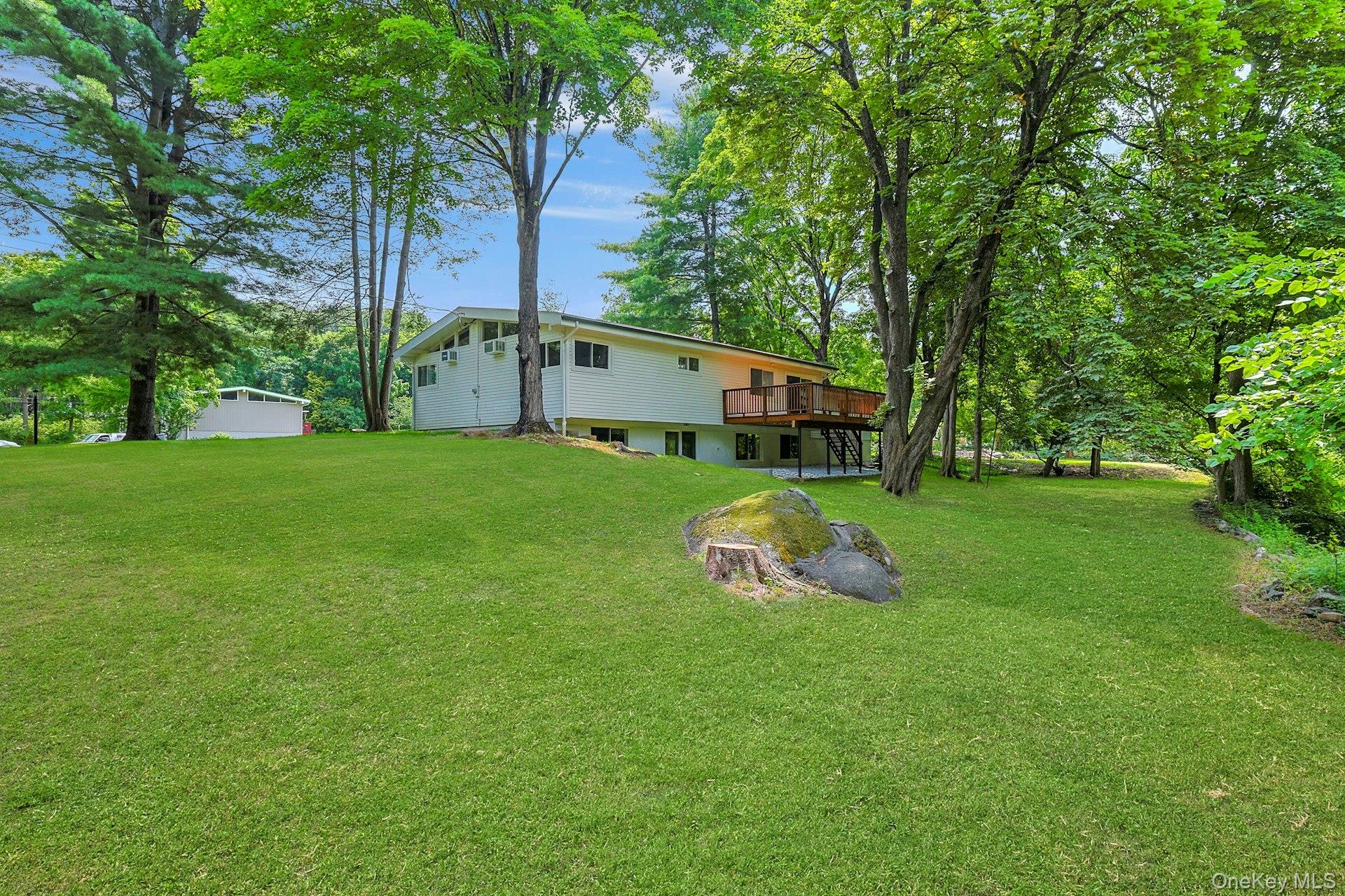 252 Watch Hill Road – For Sale photo 32