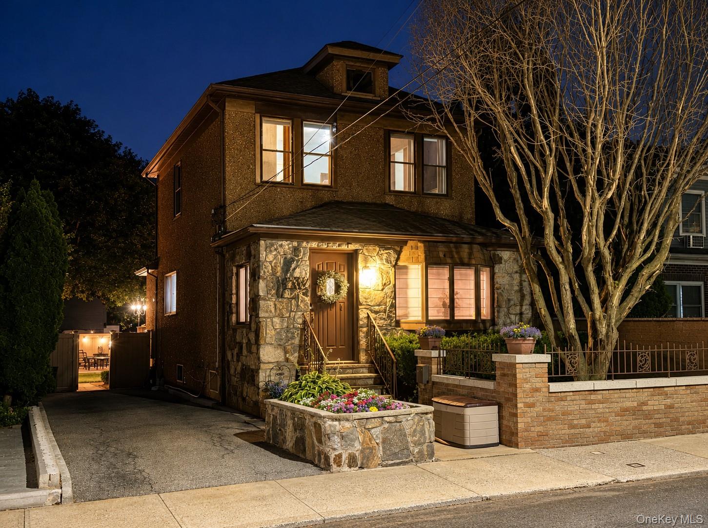 170 Trenchard Street – For Sale photo 4
