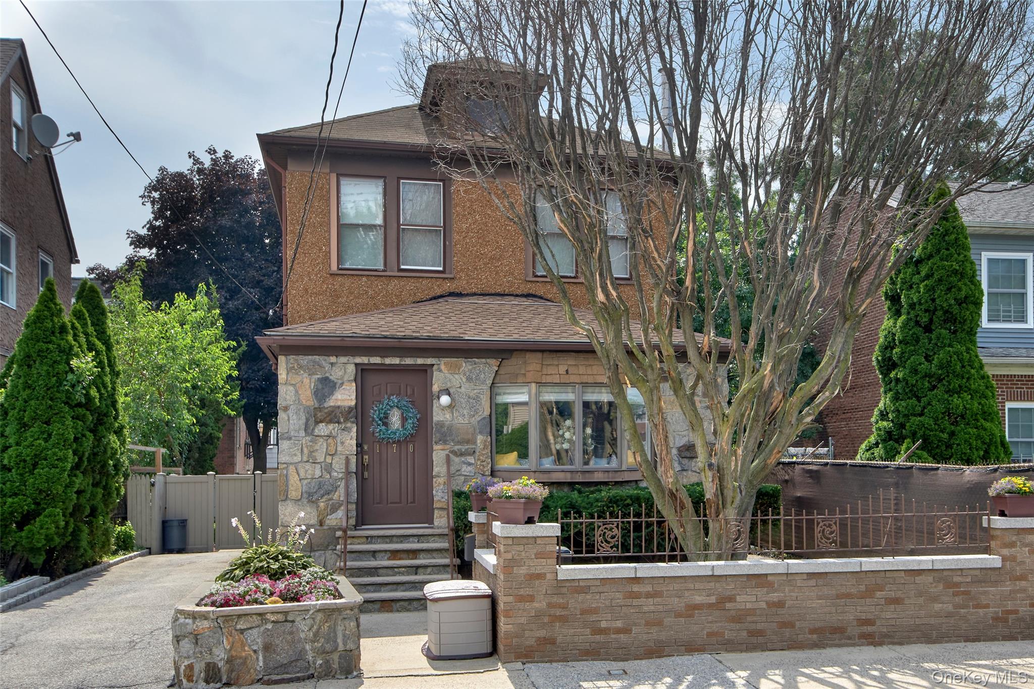170 Trenchard Street – For Sale