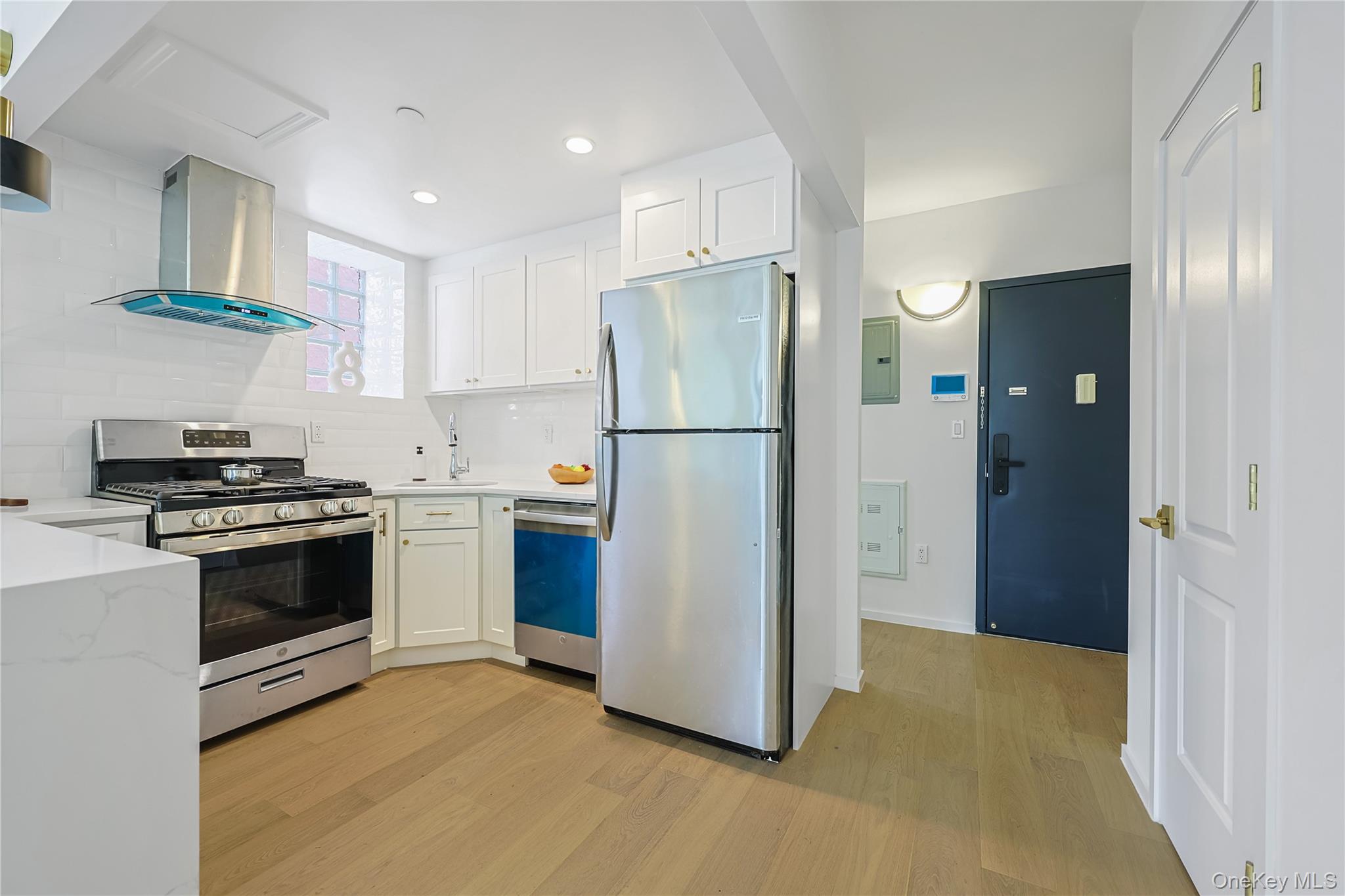 97-30 64th Avenue, Unit 5A photo 5
