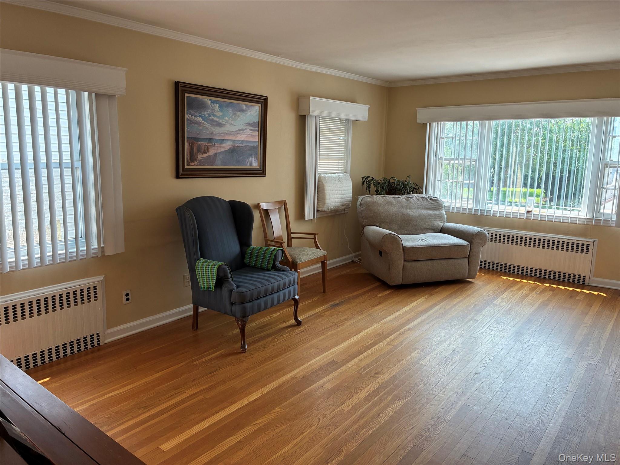 553 W Beech Street – For Sale photo 8