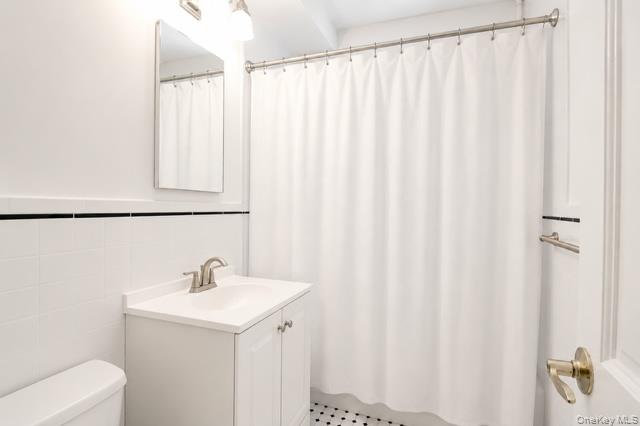 5620 Netherland Avenue, Unit 5D photo 8