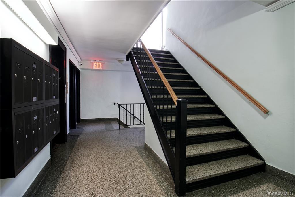 5620 Netherland Avenue, Unit 5D photo 13