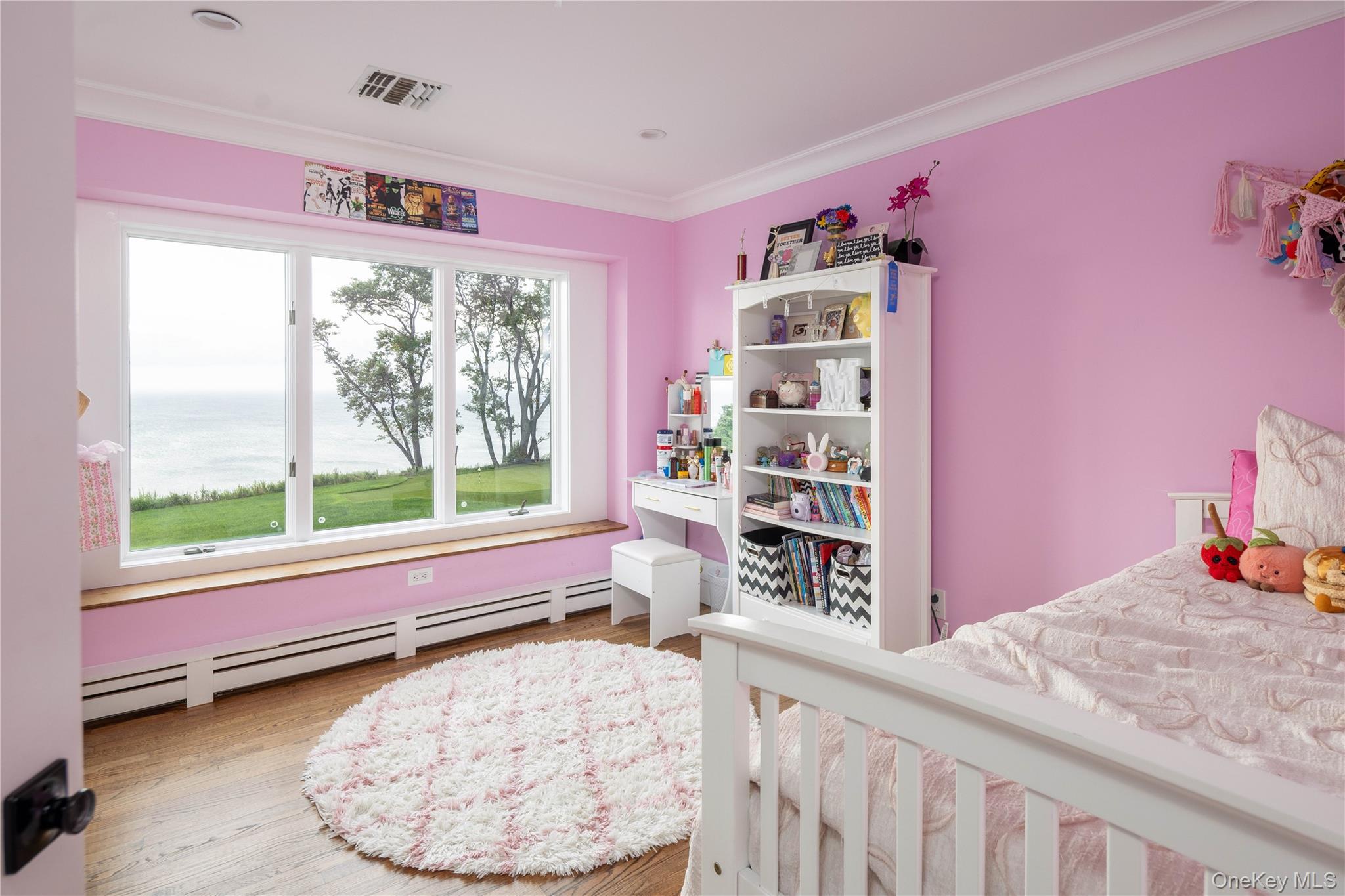 37 Soundview Drive – For Sale photo 21