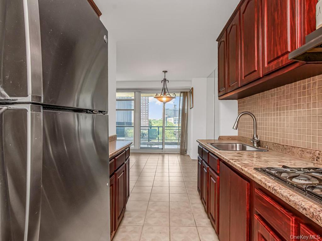 875 Morrison Avenue, Unit 6B photo 4