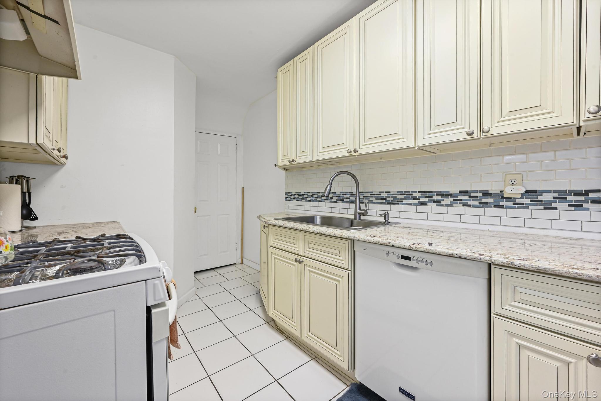 85-05 67th Avenue – For Sale photo 7