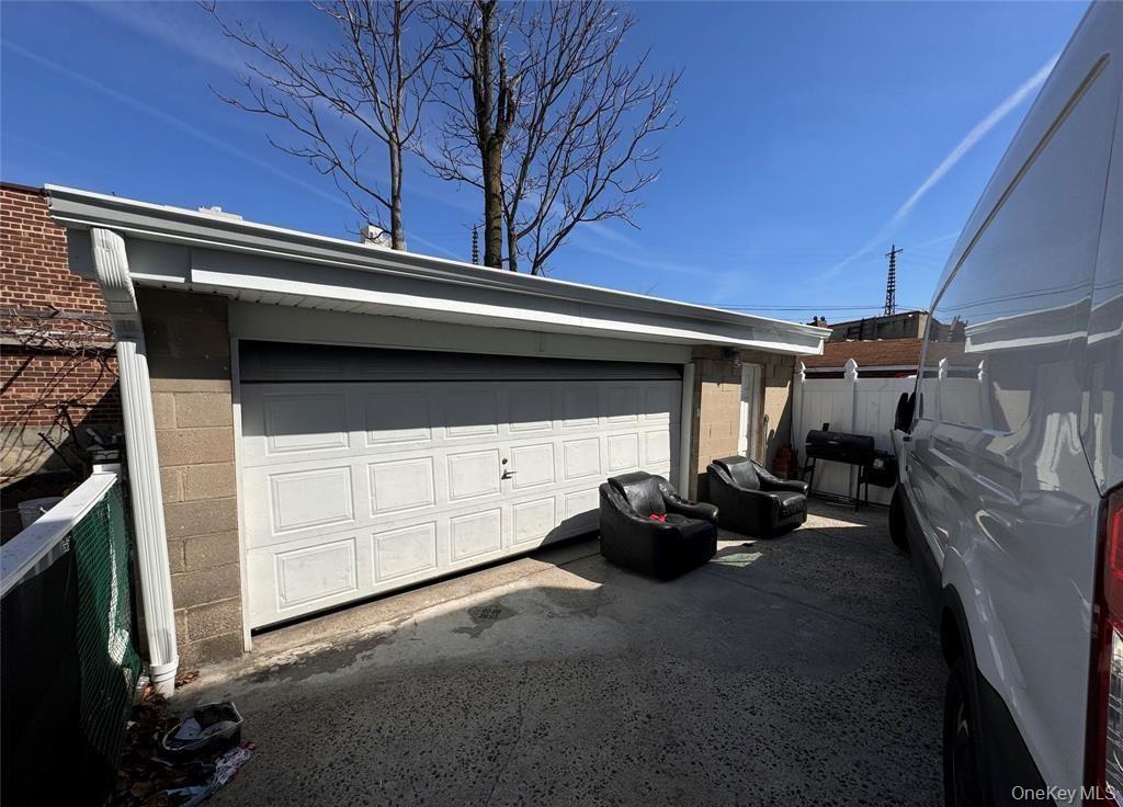 6921 49th Avenue – For Sale photo 10