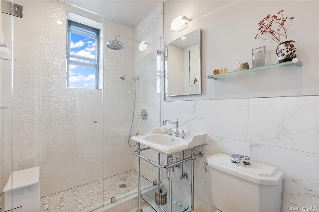 84-51 Beverly Road, Unit 6R photo 20