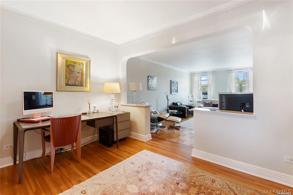84-51 Beverly Road, Unit 6R photo 11