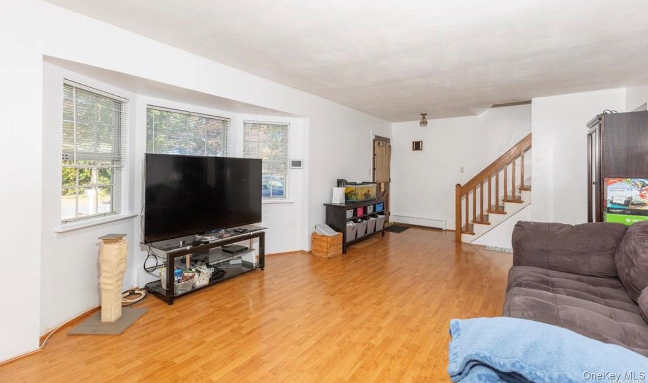 250 Clarice Boulevard – For Sale photo 3