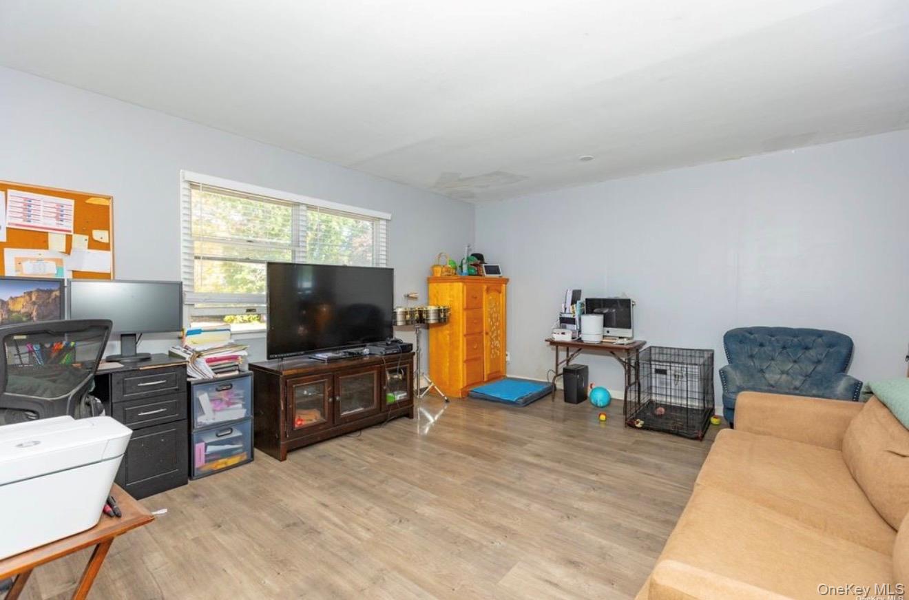 250 Clarice Boulevard – For Sale photo 10