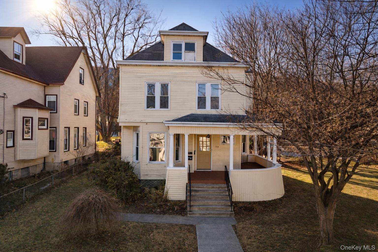 54 Hudson Avenue – For Sale