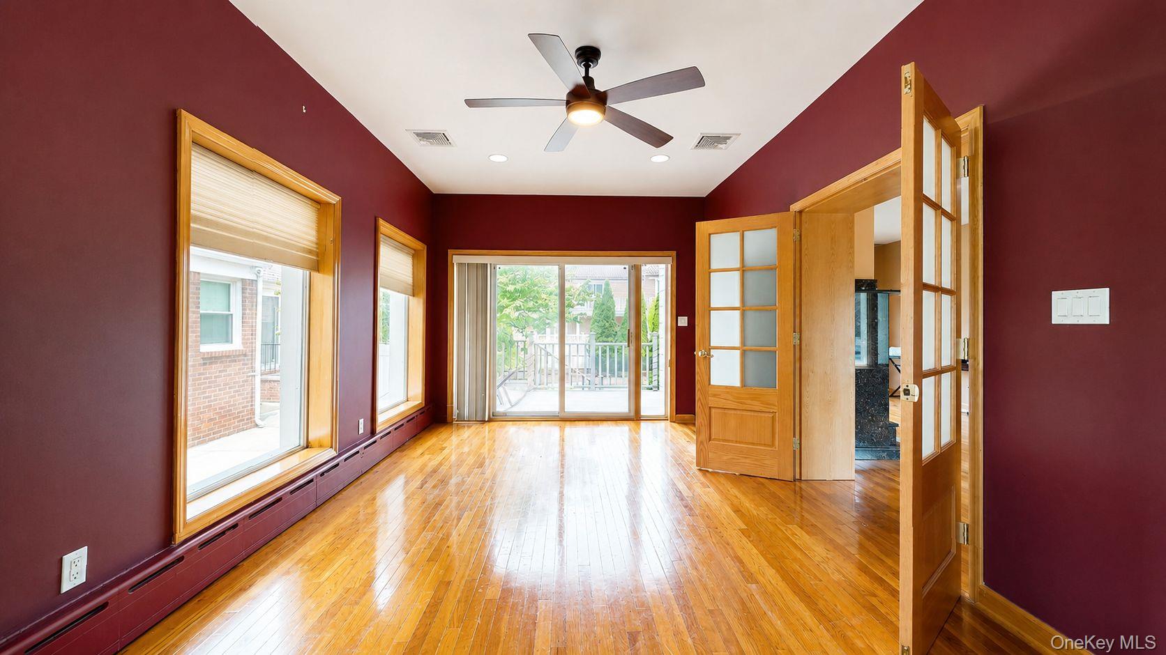 160-31 9th Avenue – For Sale photo 18