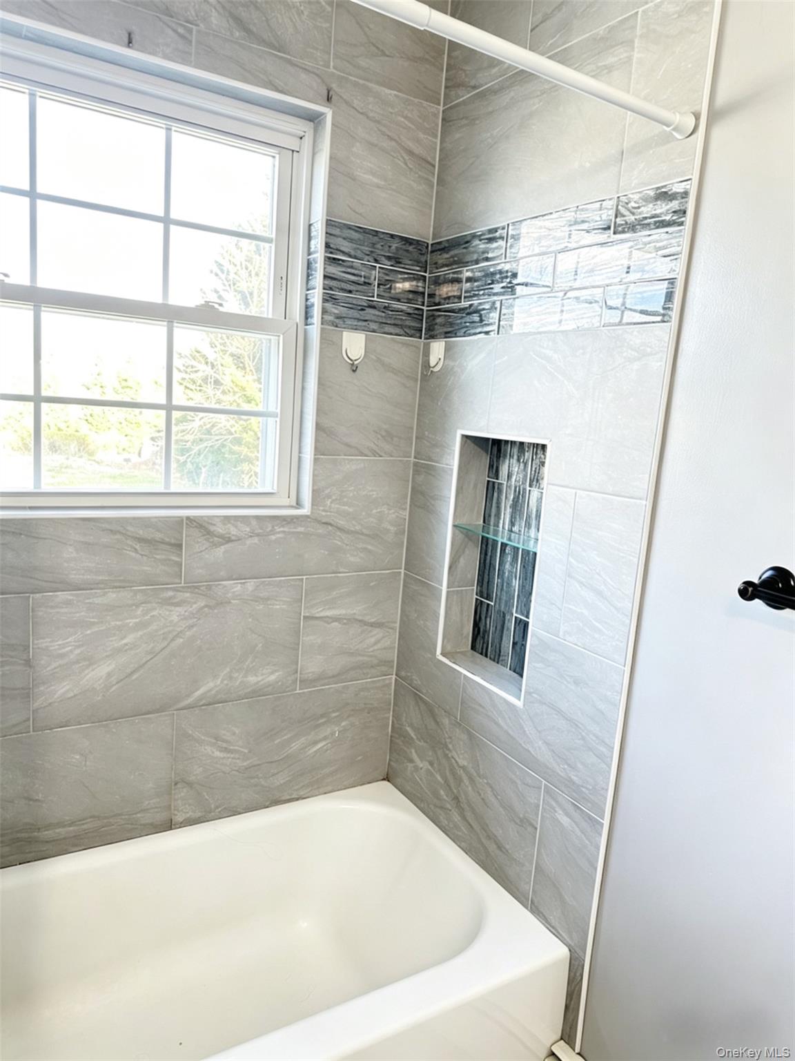 249 Bayport Avenue – For Sale photo 12