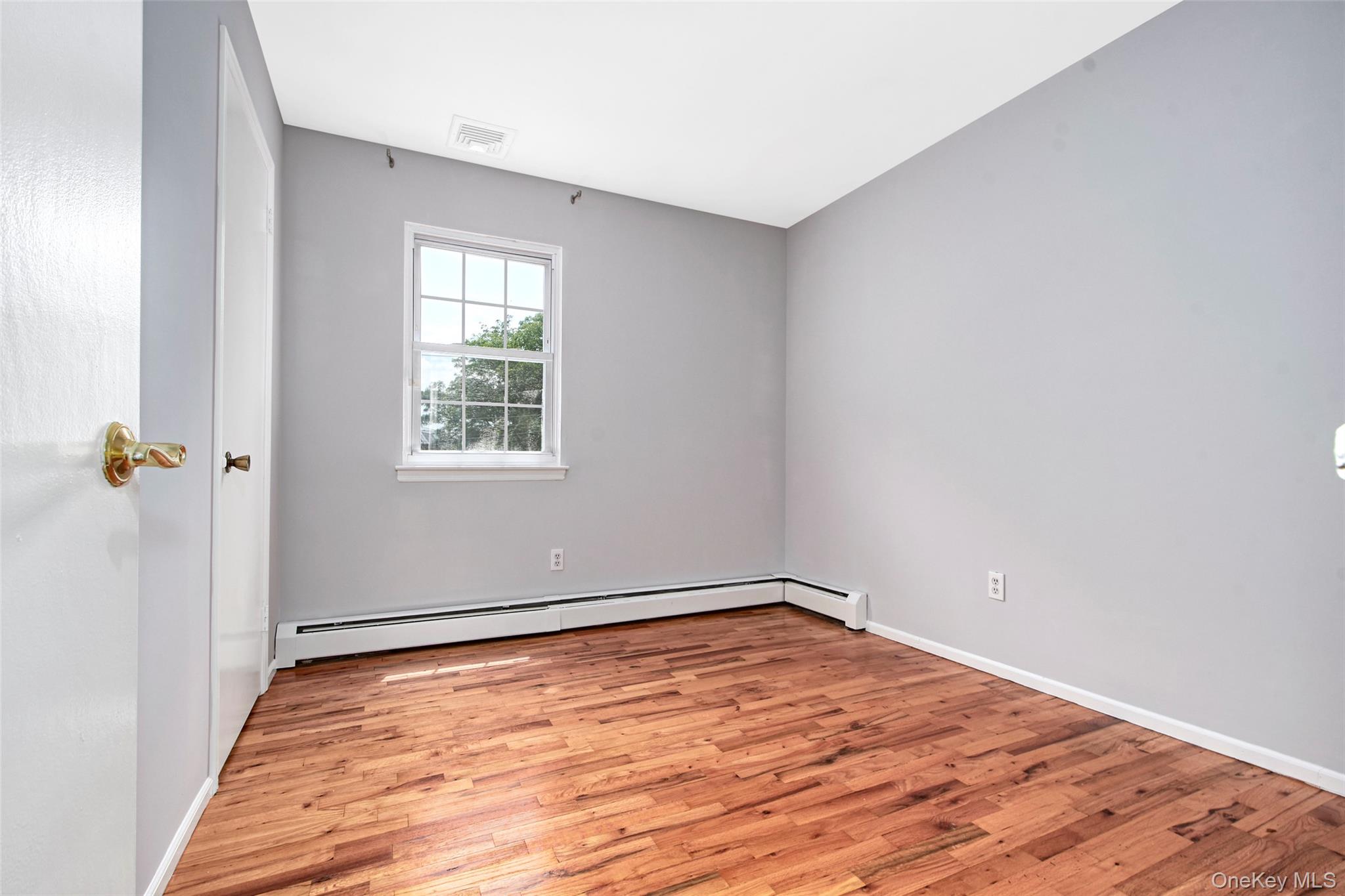 303 Livingston Avenue – For Sale photo 15