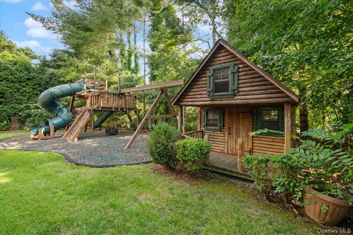 17 sutton Place – For Sale photo 42