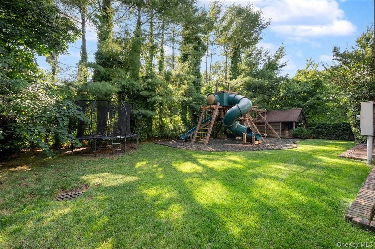 17 sutton Place – For Sale photo 41