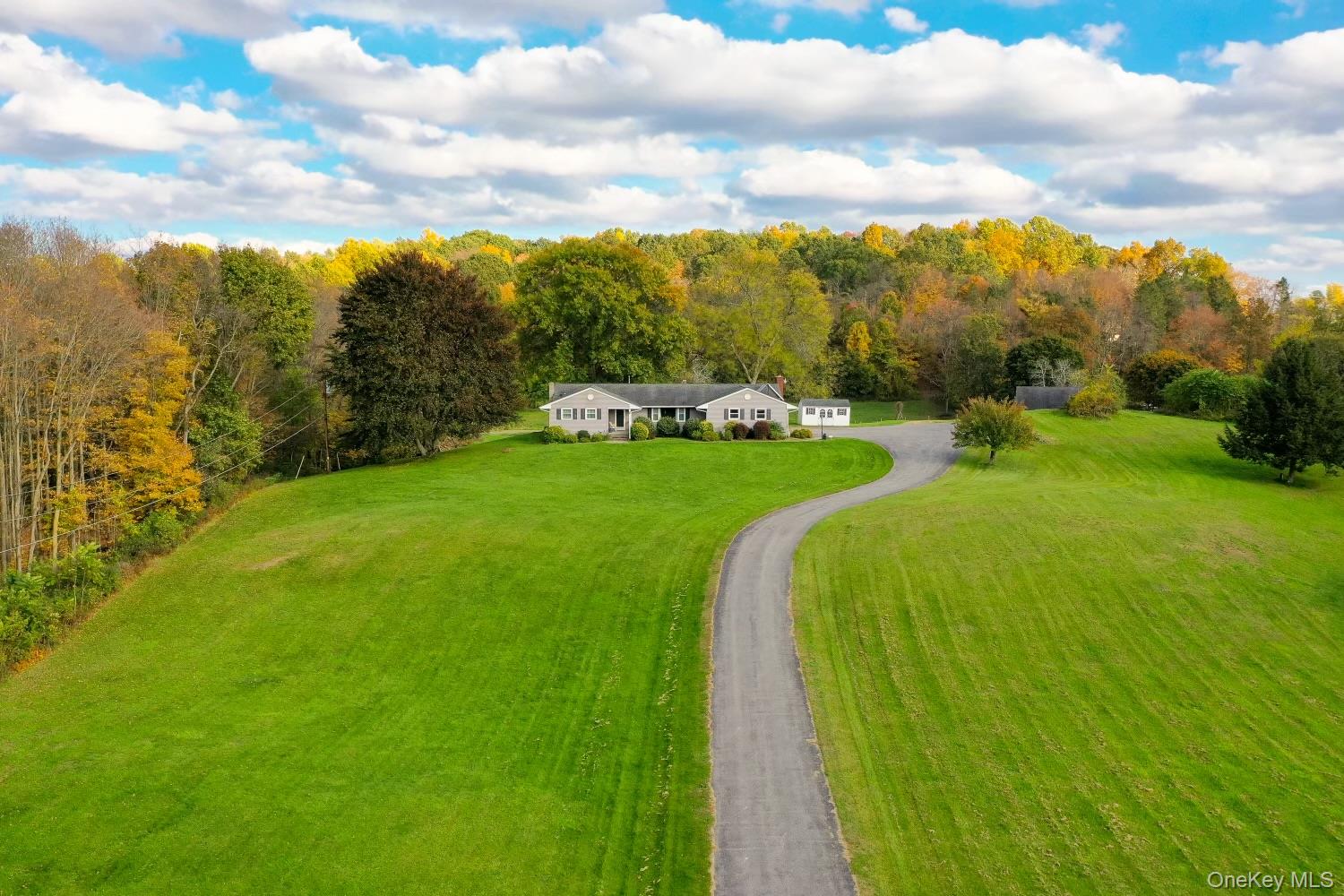 394 Smith Road – For Sale photo 2
