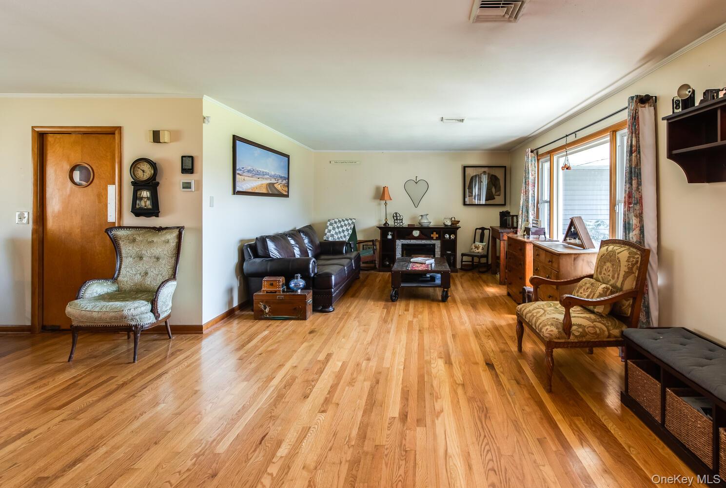 394 Smith Road – For Sale photo 12