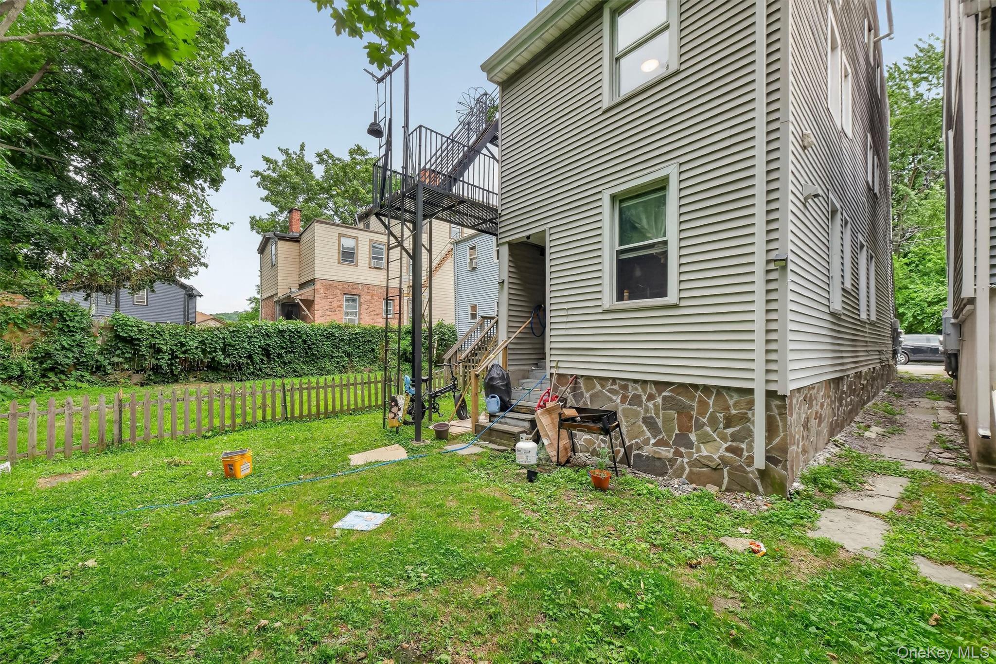68 Catharine Street, Unit Unit 2 photo 22