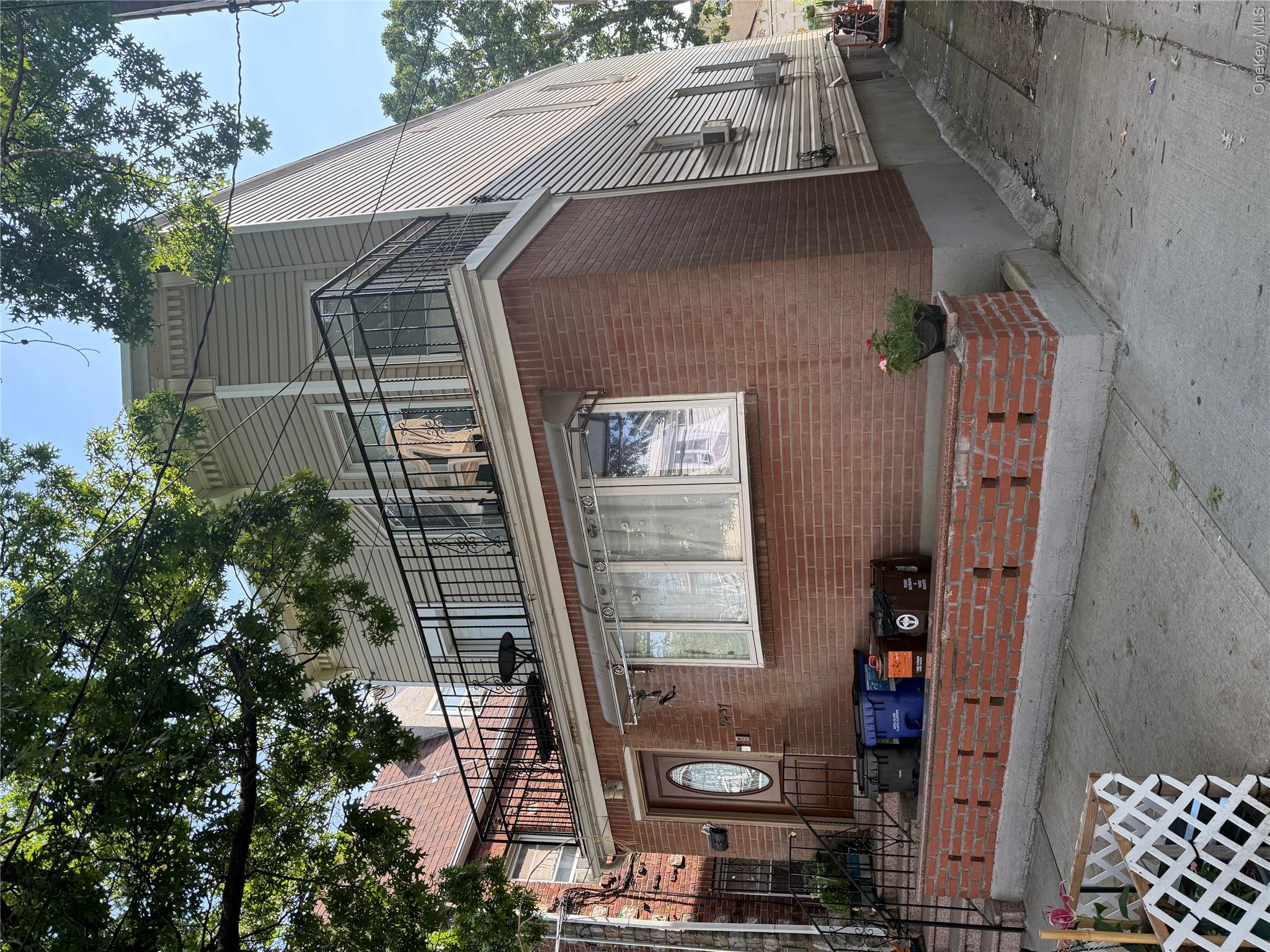 94-37 112th Street – For Sale photo 2