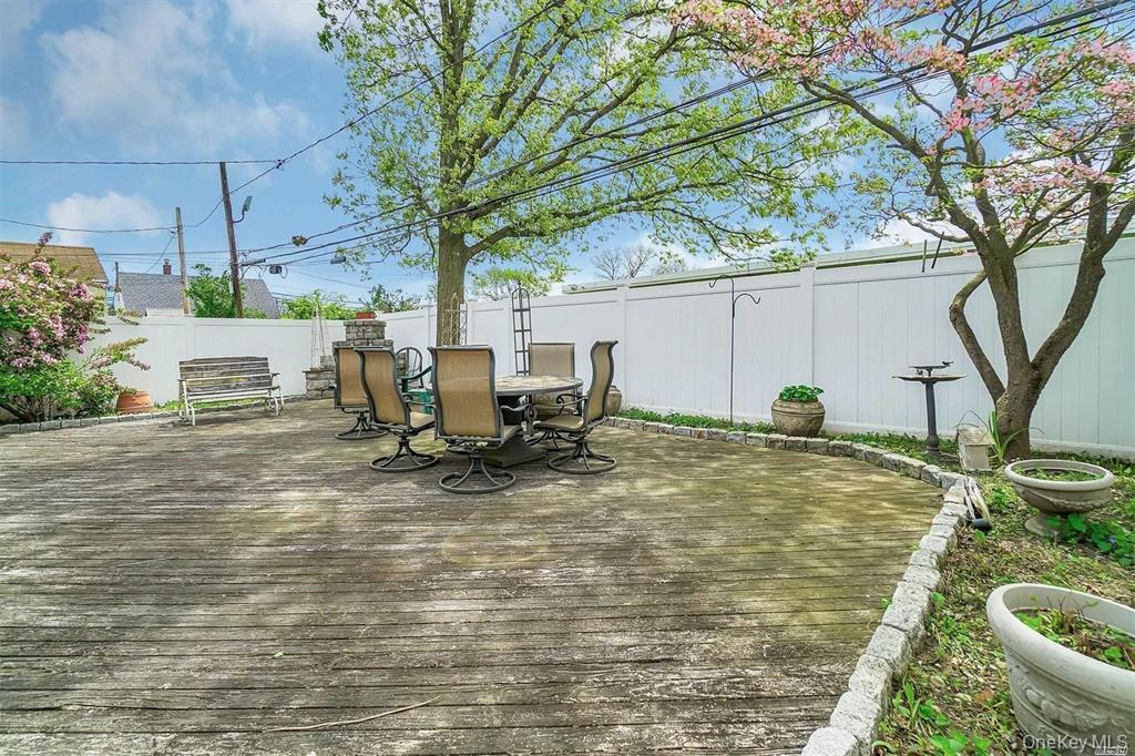 30 Book Lane – For Sale photo 9