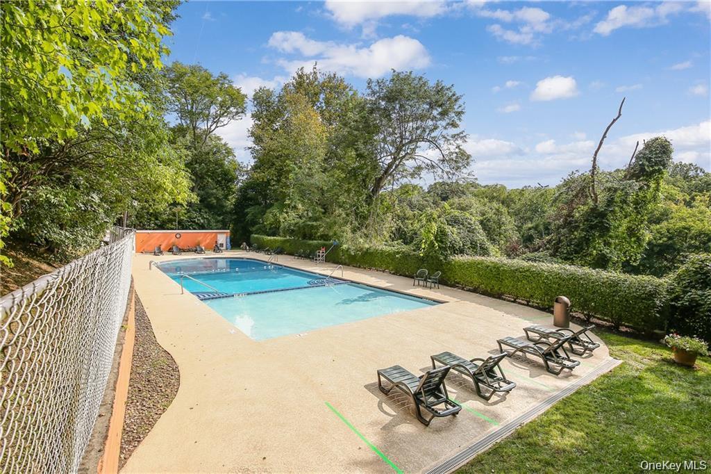 40 Rockledge Road, Unit 1A photo 3