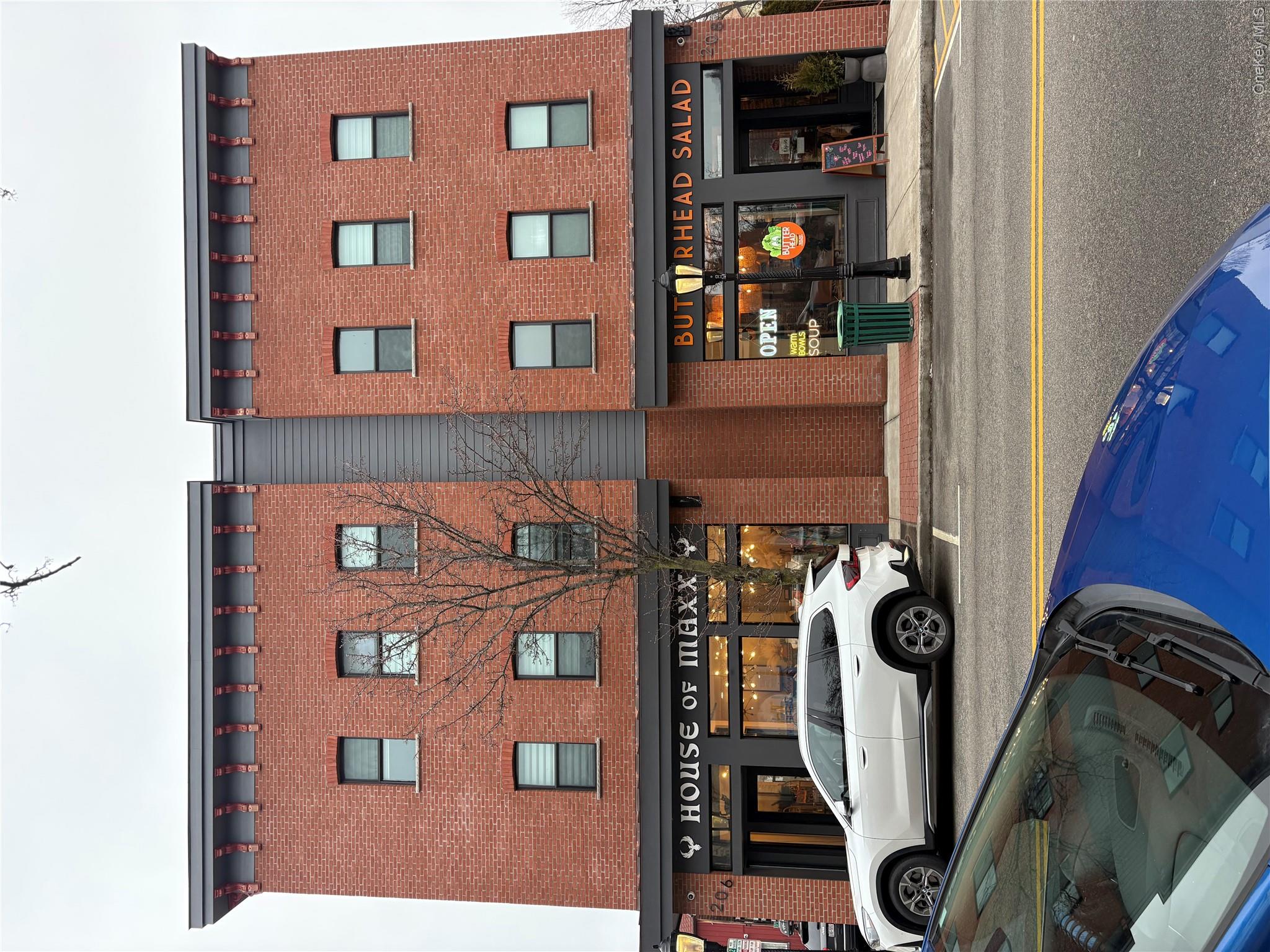 206-208 Main Street, Unit 4 photo 2