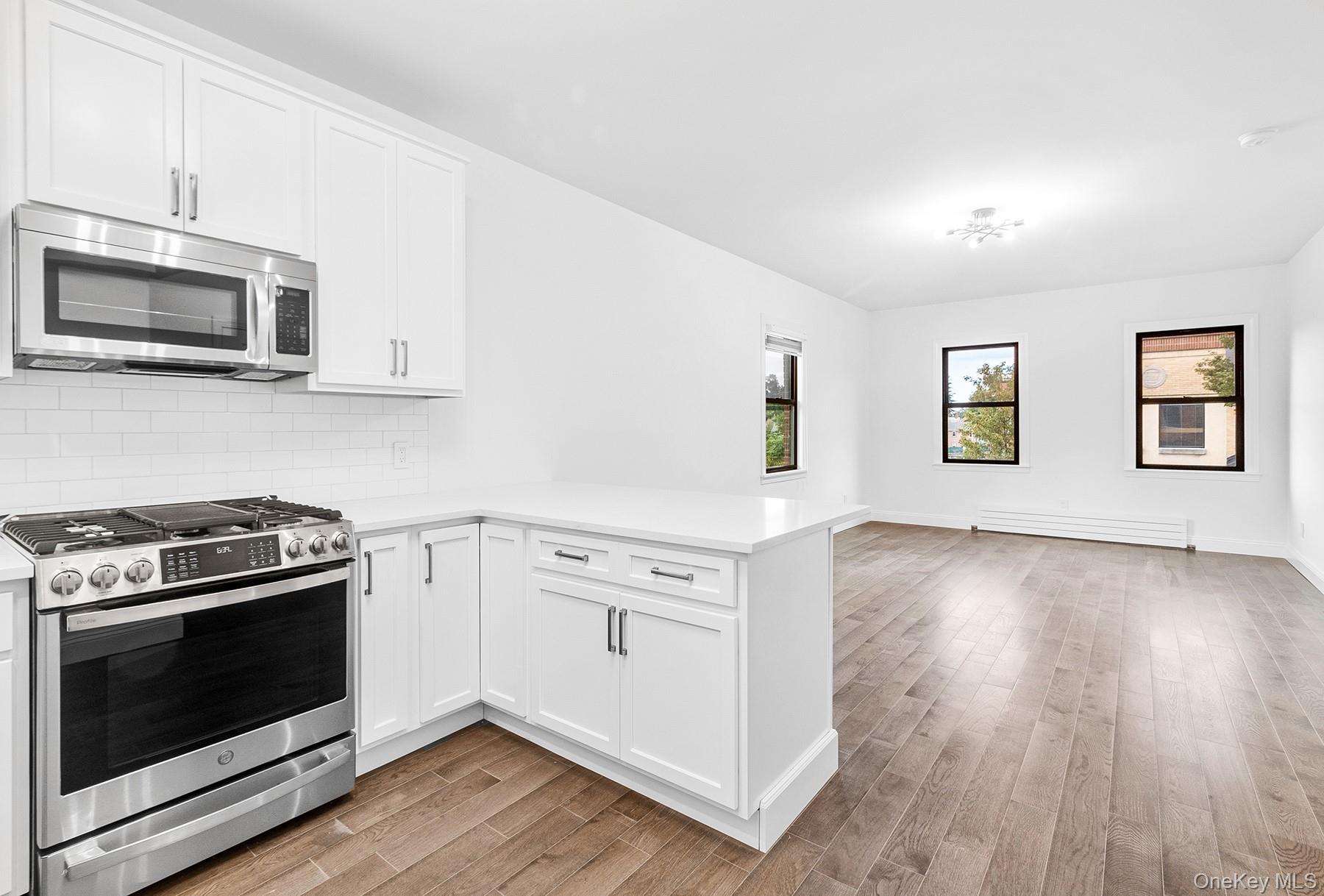 206-208 Main Street, Unit 4 photo 5