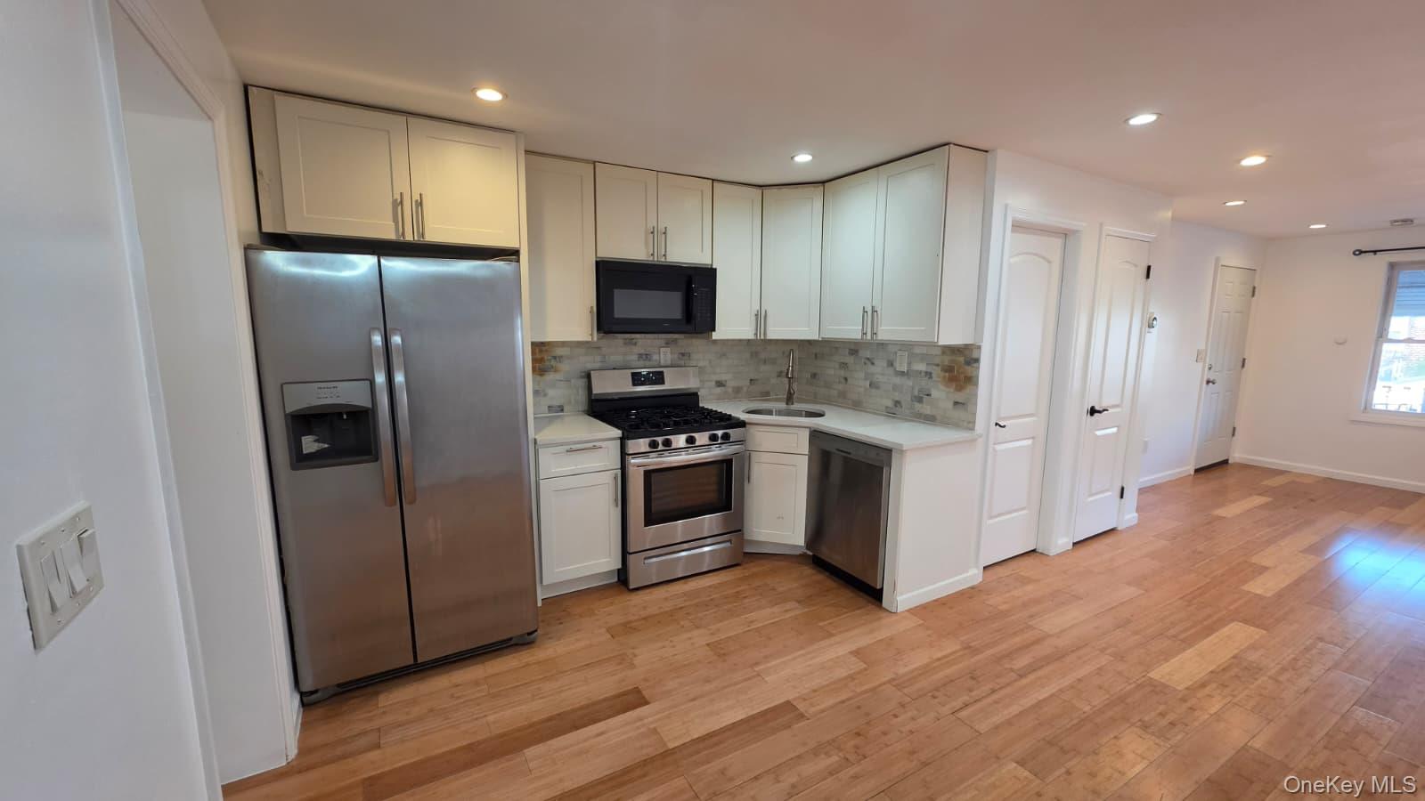 11443 199th Street, Unit 1 Floor photo 3