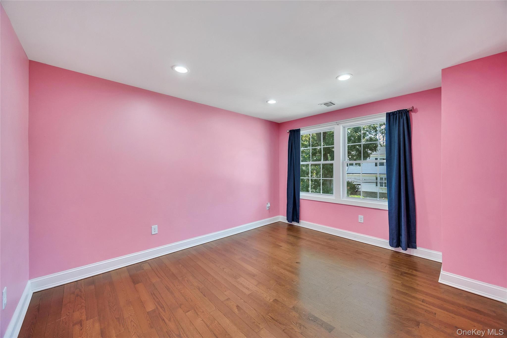 71 Penn Street – For Sale photo 9