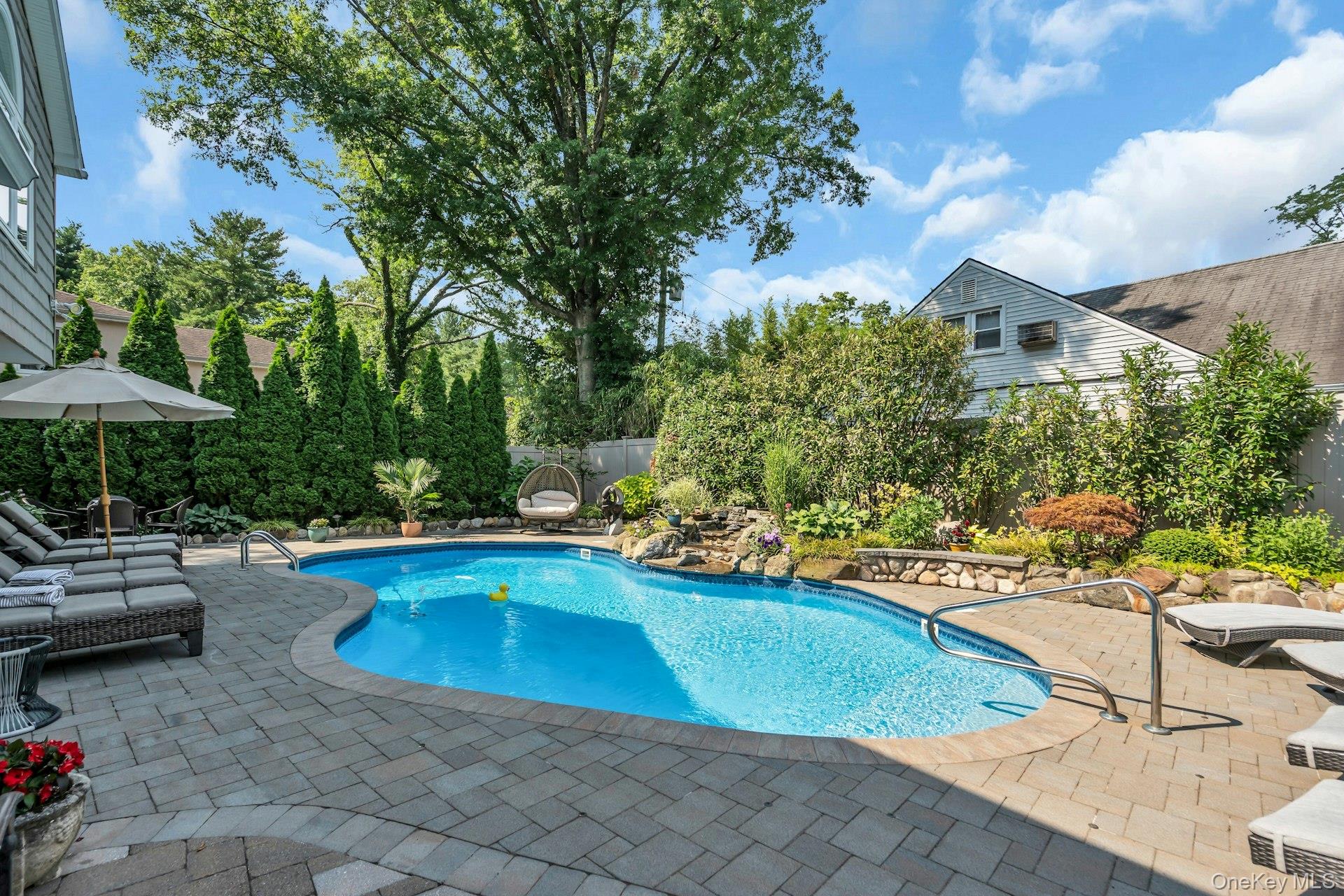 18 Regent Place – For Sale photo 39
