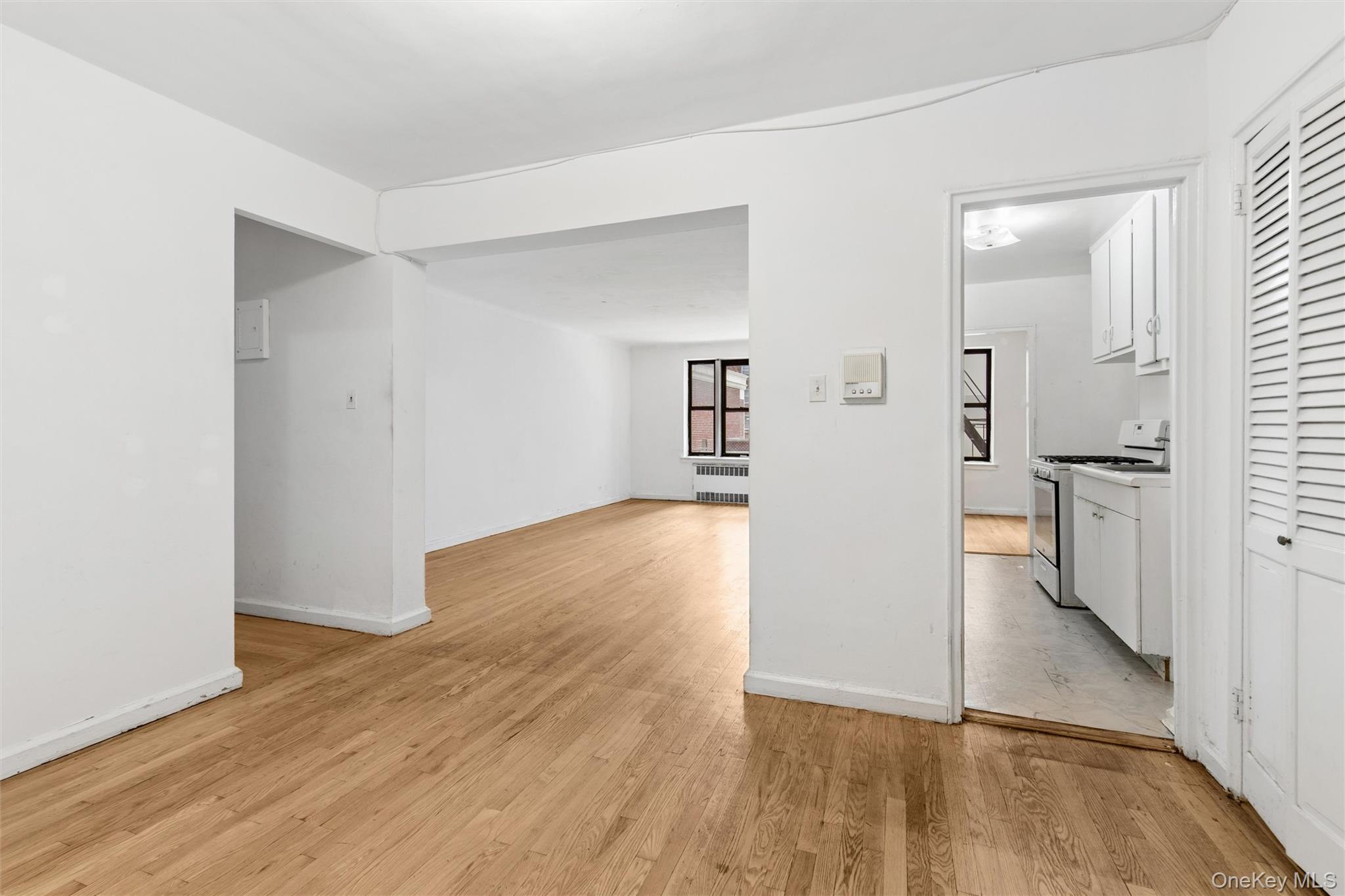 123-35 82nd Road, Unit 3N photo 2