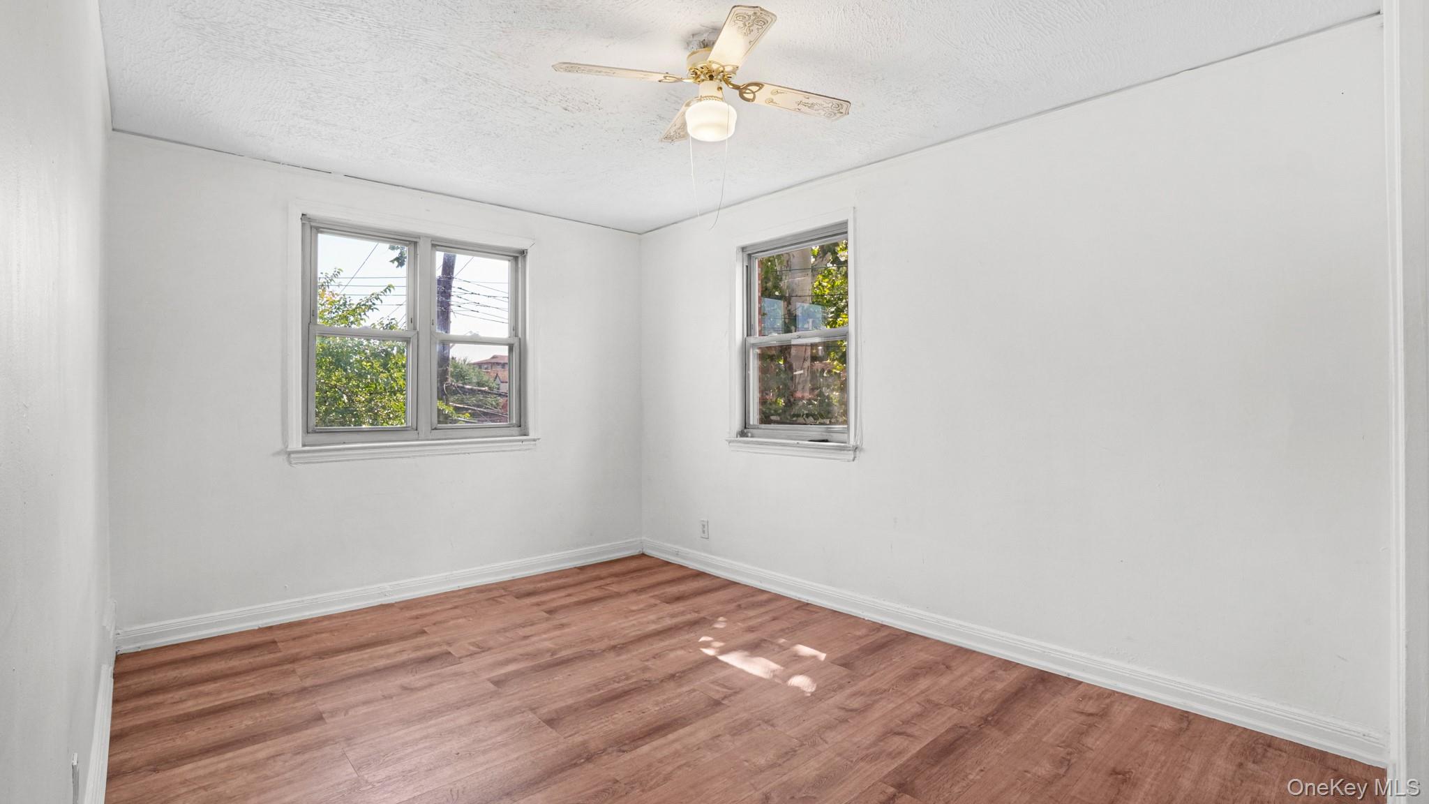 1051 Duncan Street – For Sale photo 30