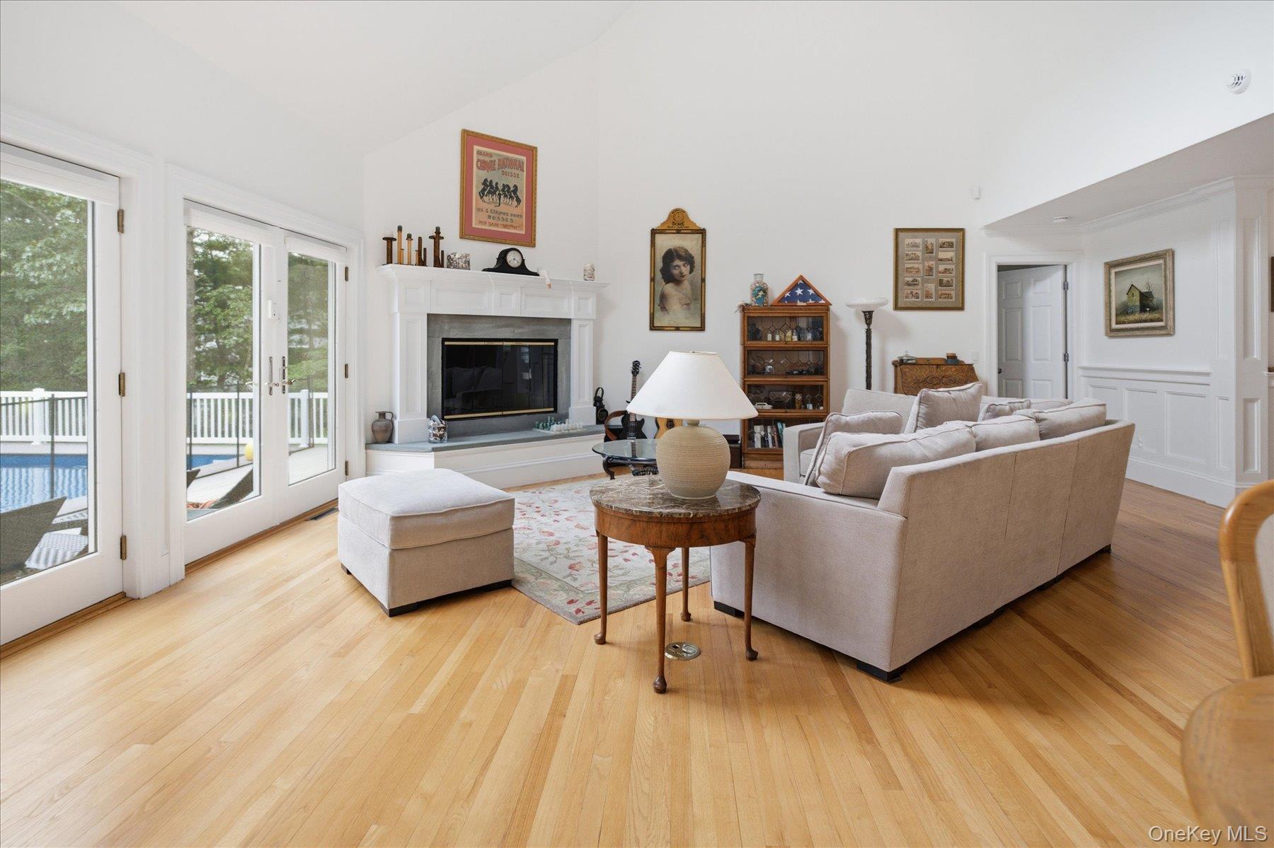 90 Lakeside Lane – For Sale photo 5