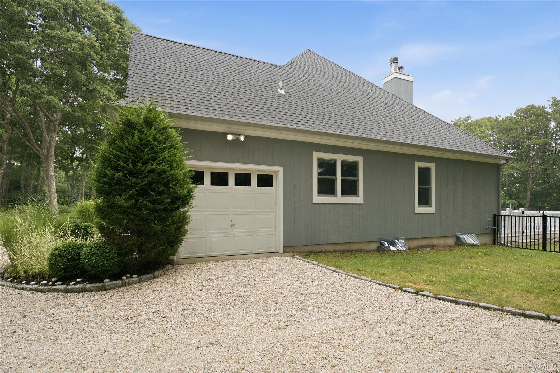 90 Lakeside Lane – For Sale photo 25