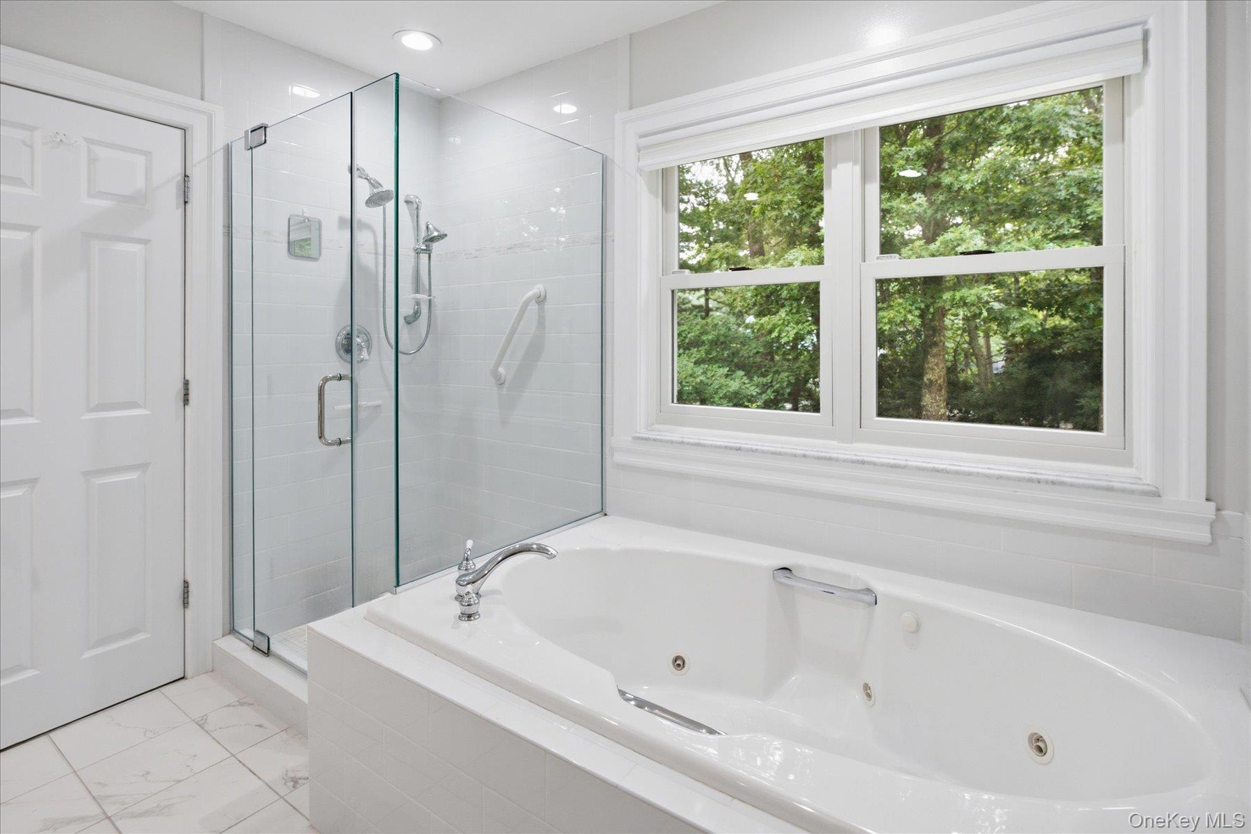 90 Lakeside Lane – For Sale photo 11