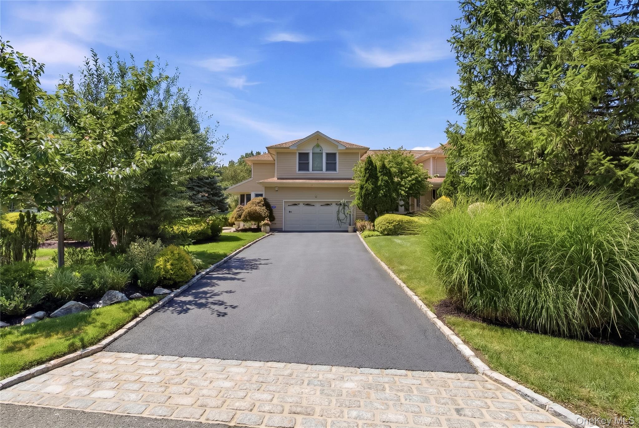 323 Baltustrol Circle – For Sale photo 2