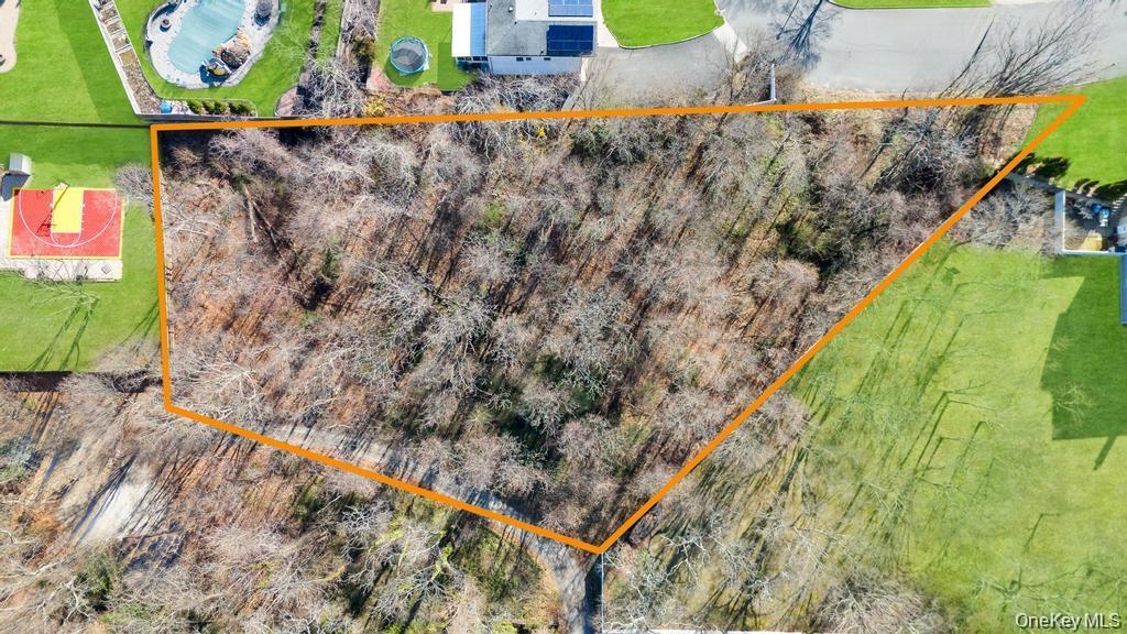 Peconic Street – For Sale