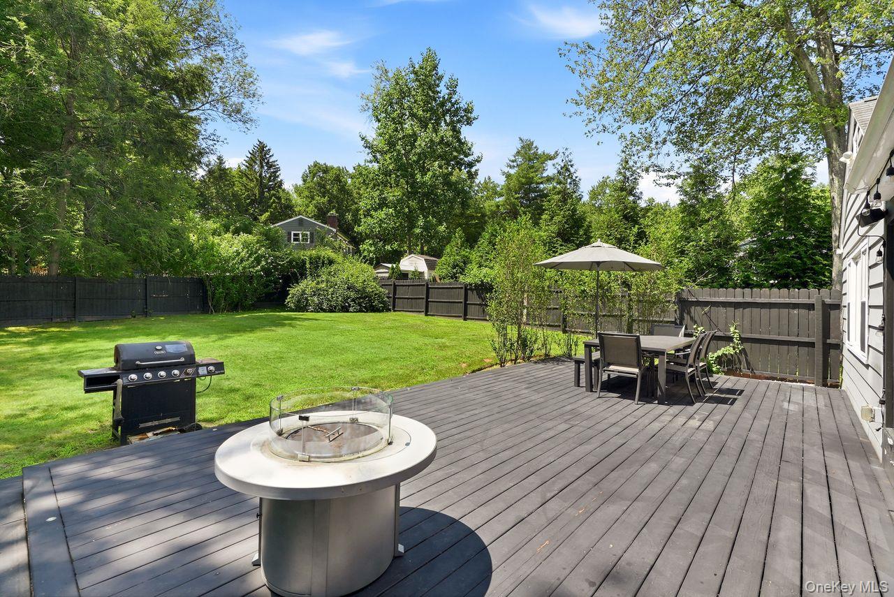 5 Deer Meadow Drive – For Sale photo 36