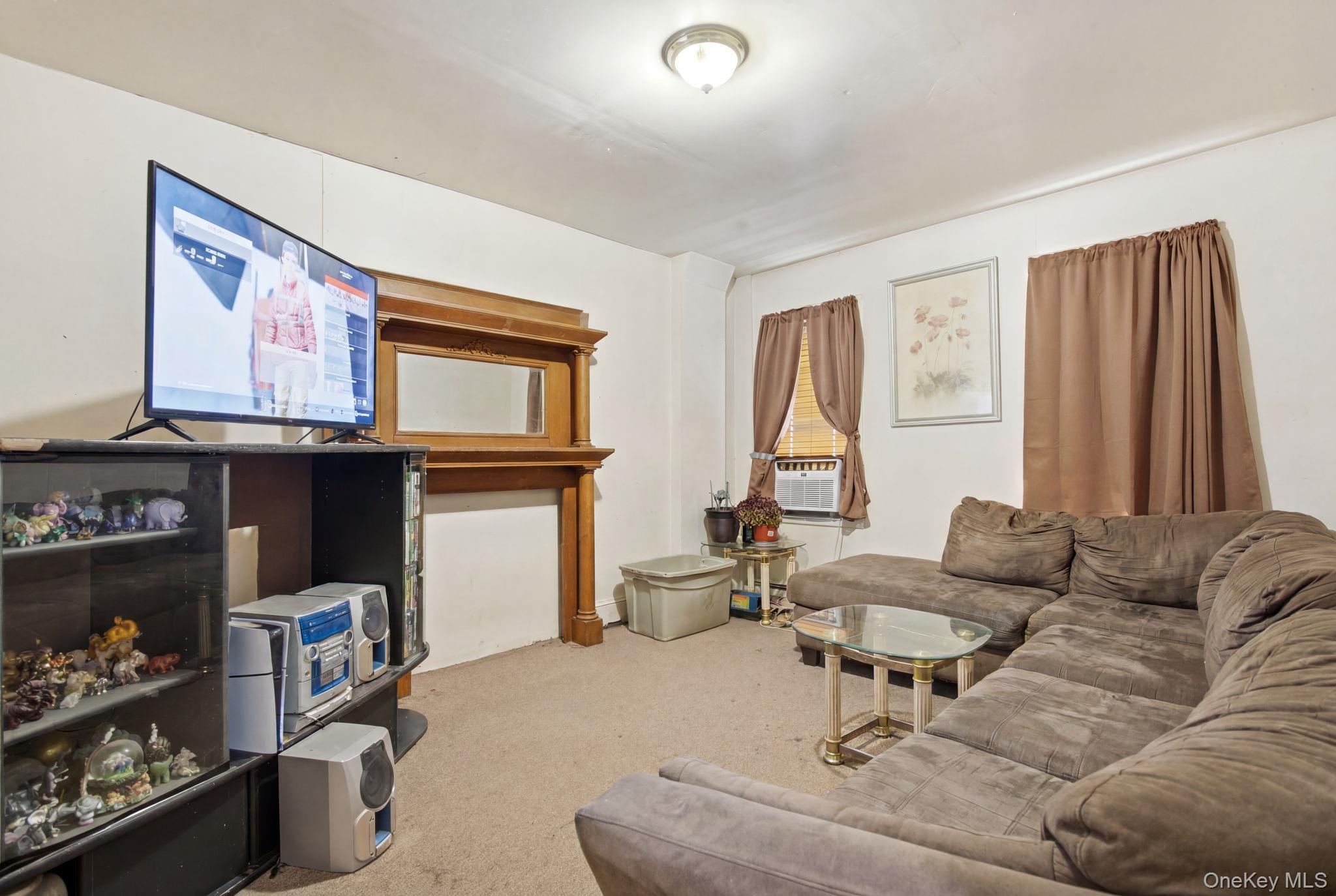 7 New Main Street – For Sale photo 22