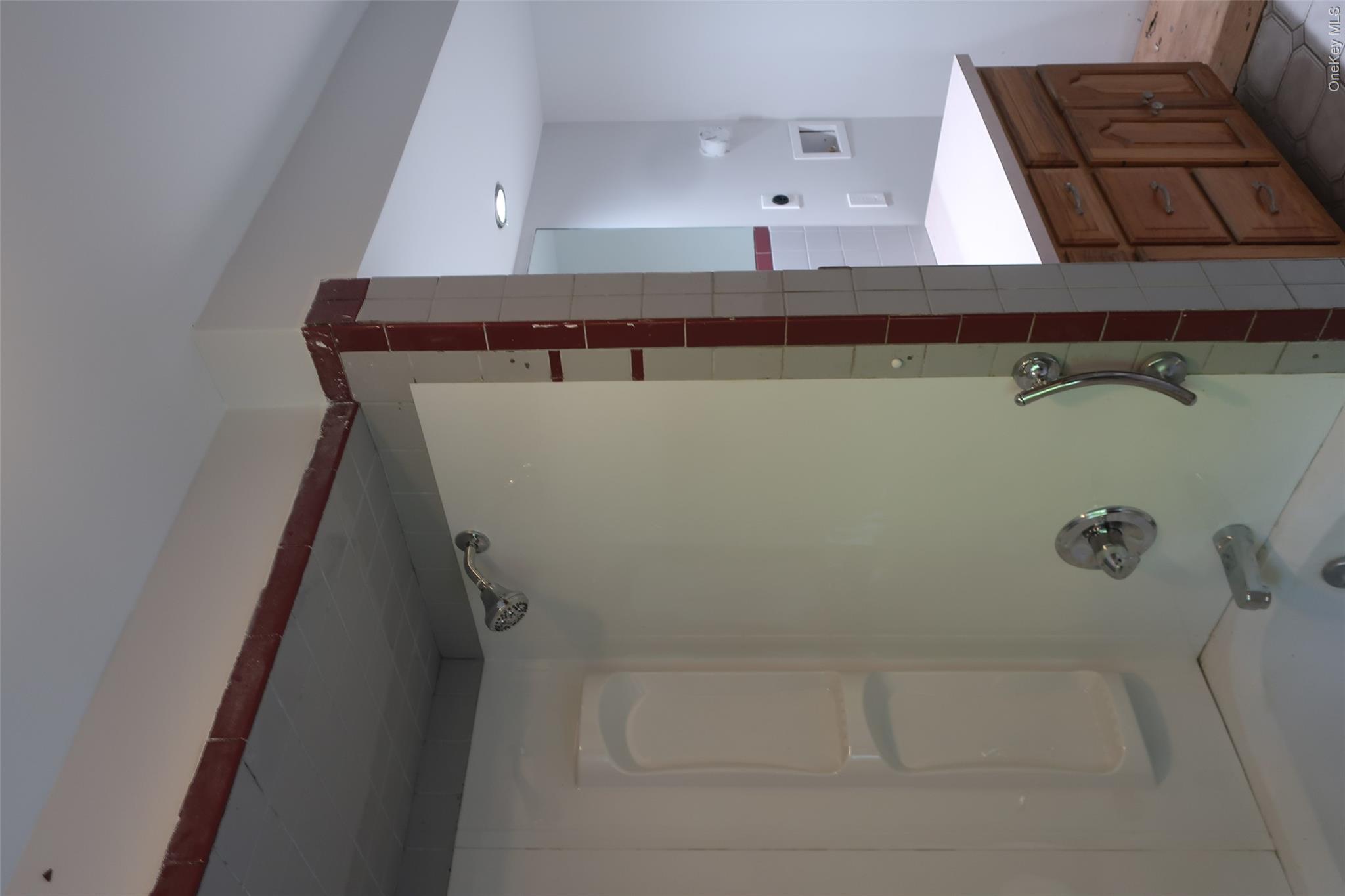 9 Conklin Lane – For Rent photo 34
