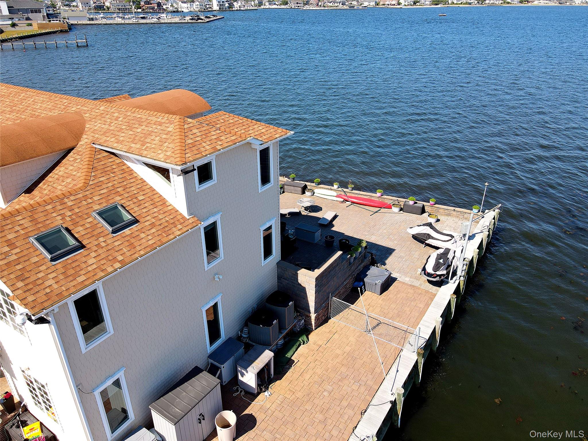 75 Yacht Club Road – For Sale photo 4