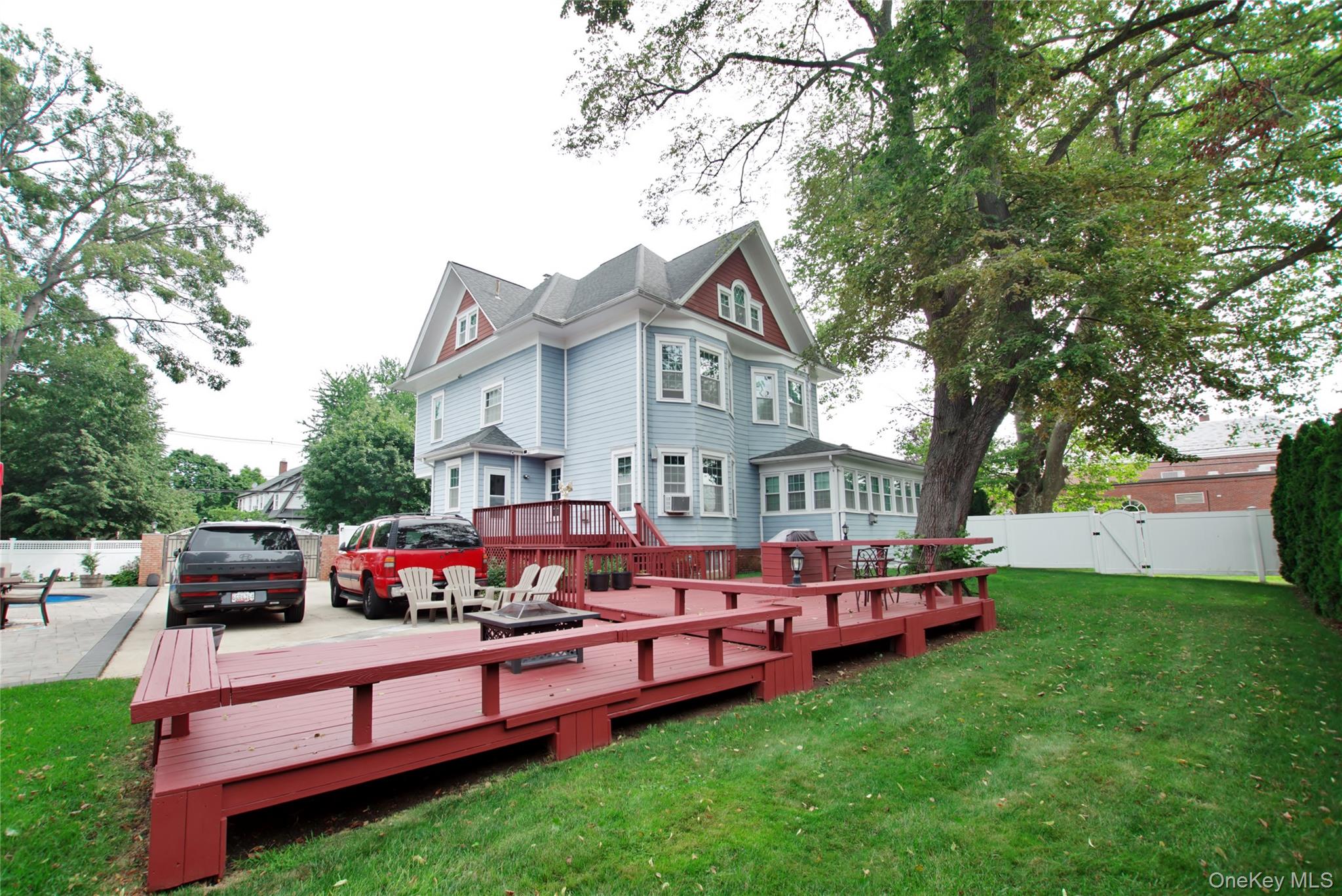 278 S Long Beach Avenue – For Sale photo 40