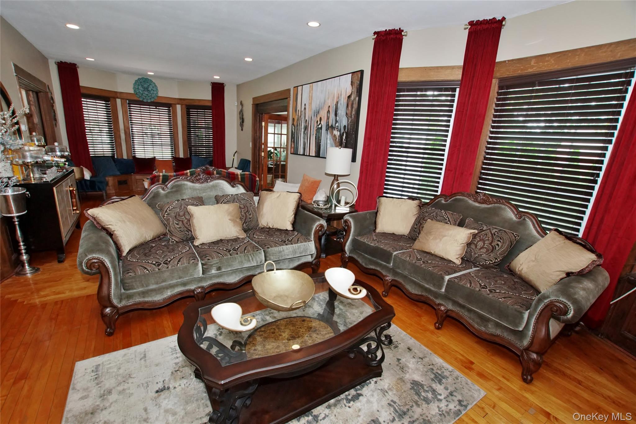278 S Long Beach Avenue – For Sale photo 14