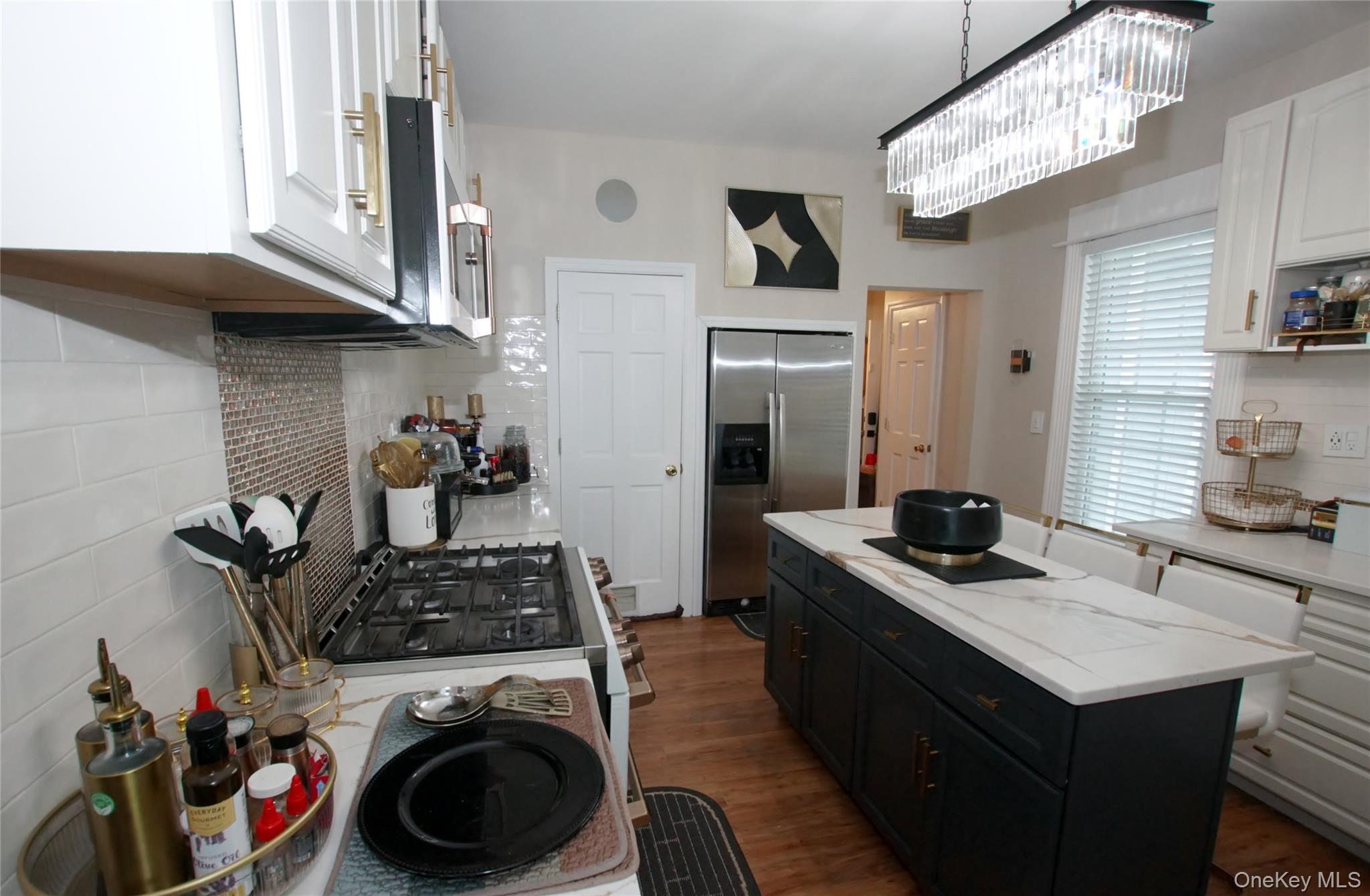 278 S Long Beach Avenue – For Sale photo 5