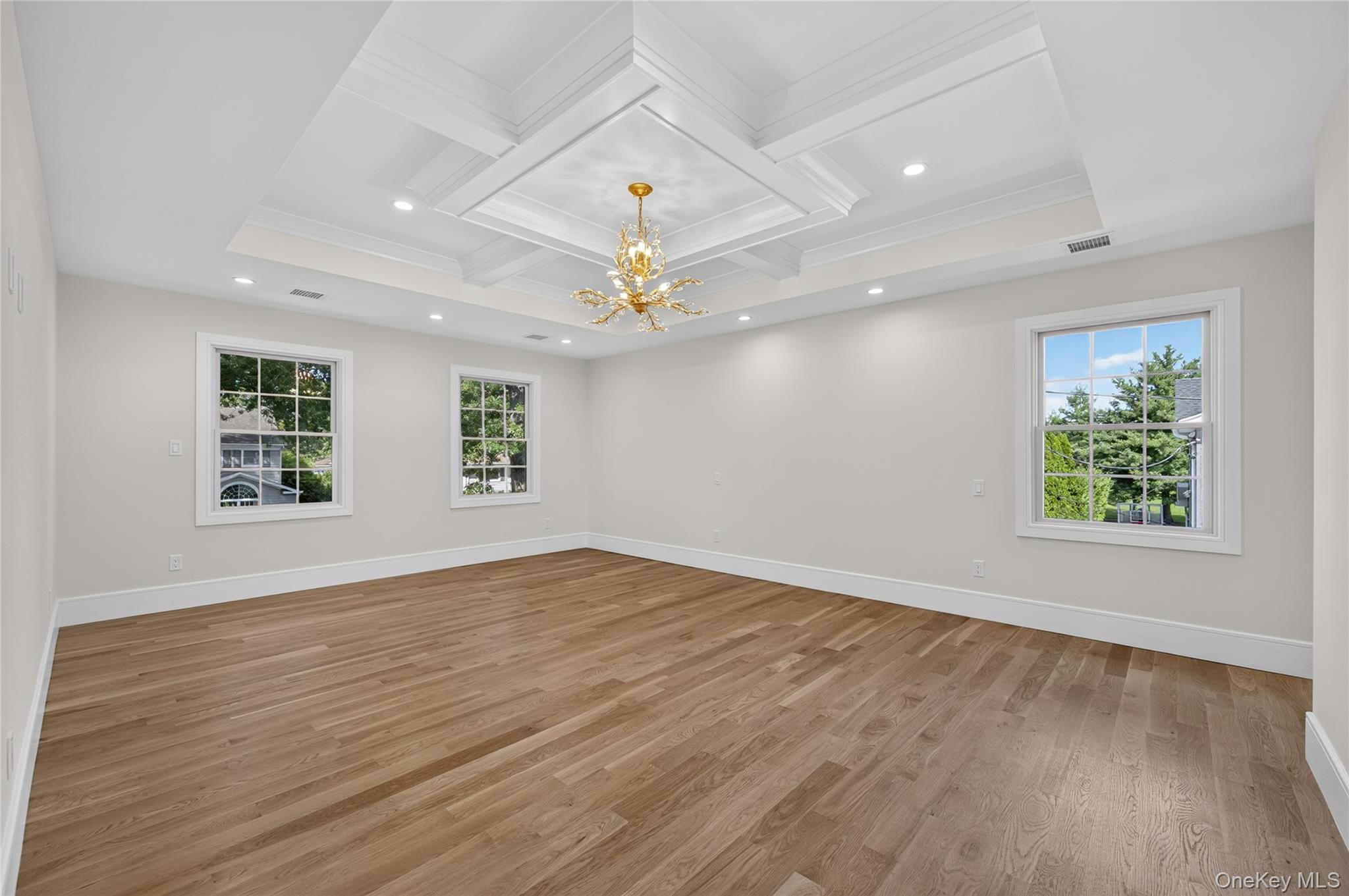 15 Glen Road – For Sale photo 22
